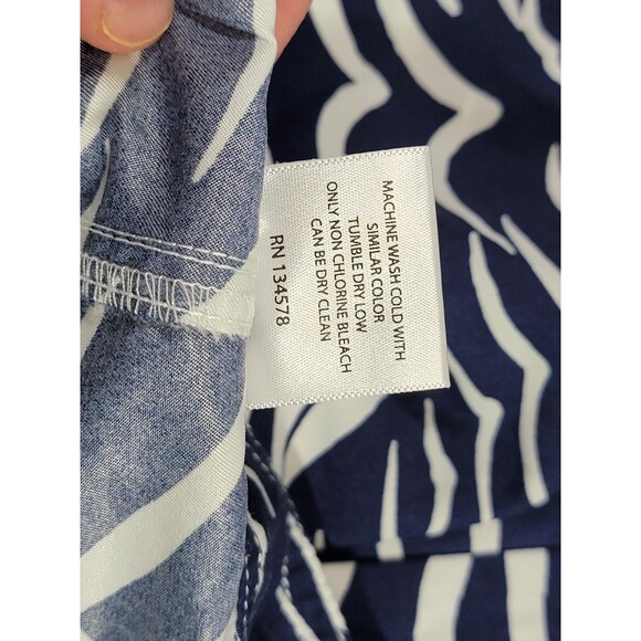 BF Men's Sz 35 Blue Vineyard Vines Swimwear Printed Shorts Swimsuit Swim Trunks - Picture 9 of 9